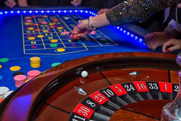 Tampilan game Tembak Ikan online tomatbet dimainkan di HP Indonesia